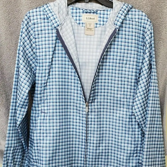 L.L. Bean Jackets & Blazers - 😎 3/$10 Women’s LL Bean gingham windbreaker